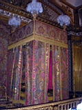 Royal-Bed.jpg